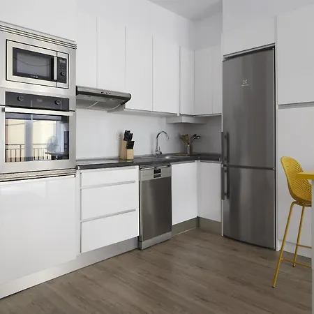 Always Easy I San Blas * San Sebastian