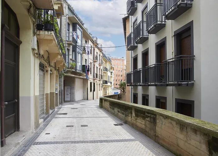 Always Easy I San Blas San Sebastián